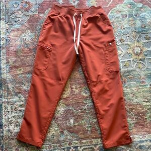 Figs tapered scrub pants